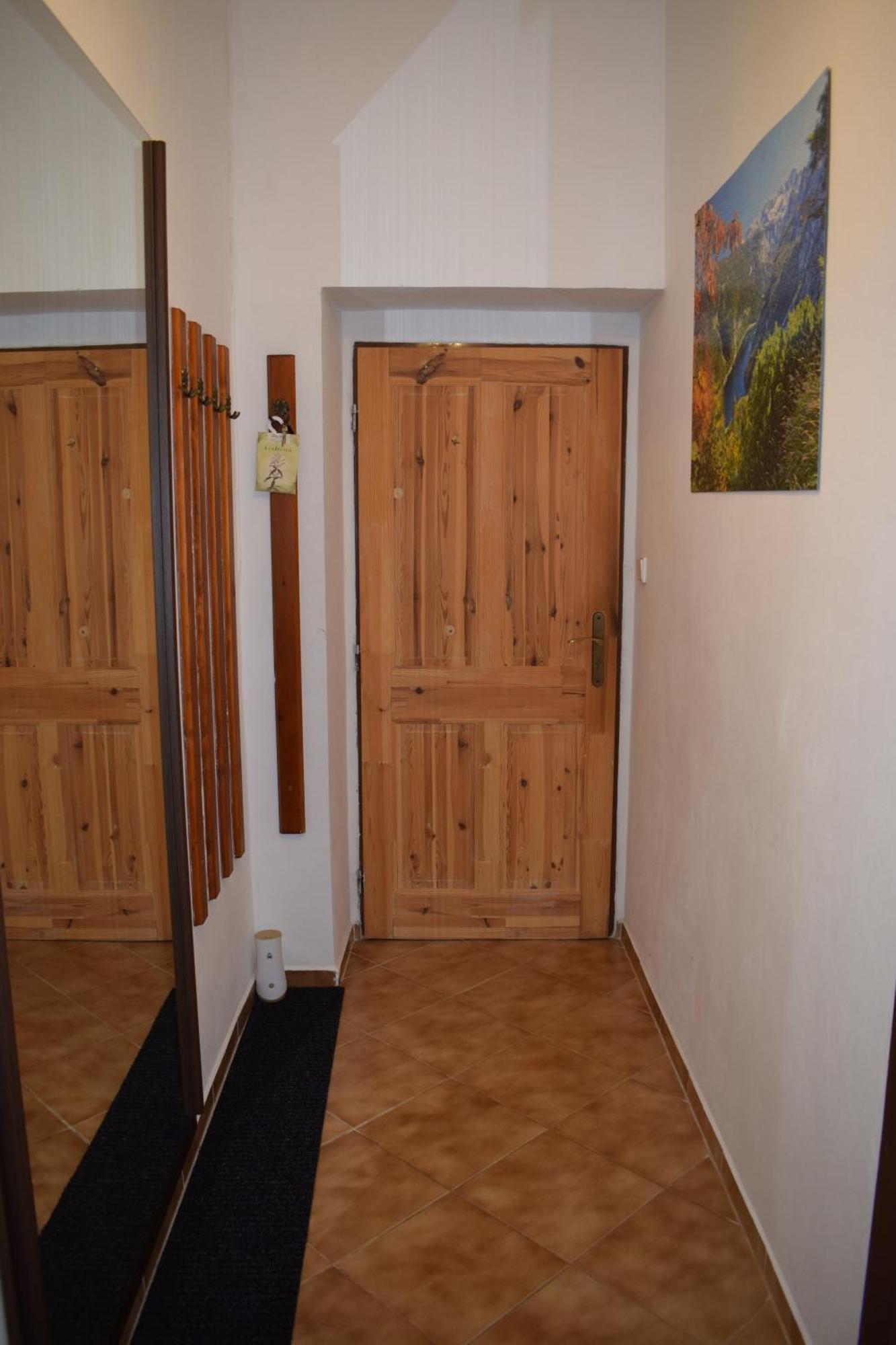 Appartement Apartman Na Bohdasine à Červený Kostelec Extérieur photo